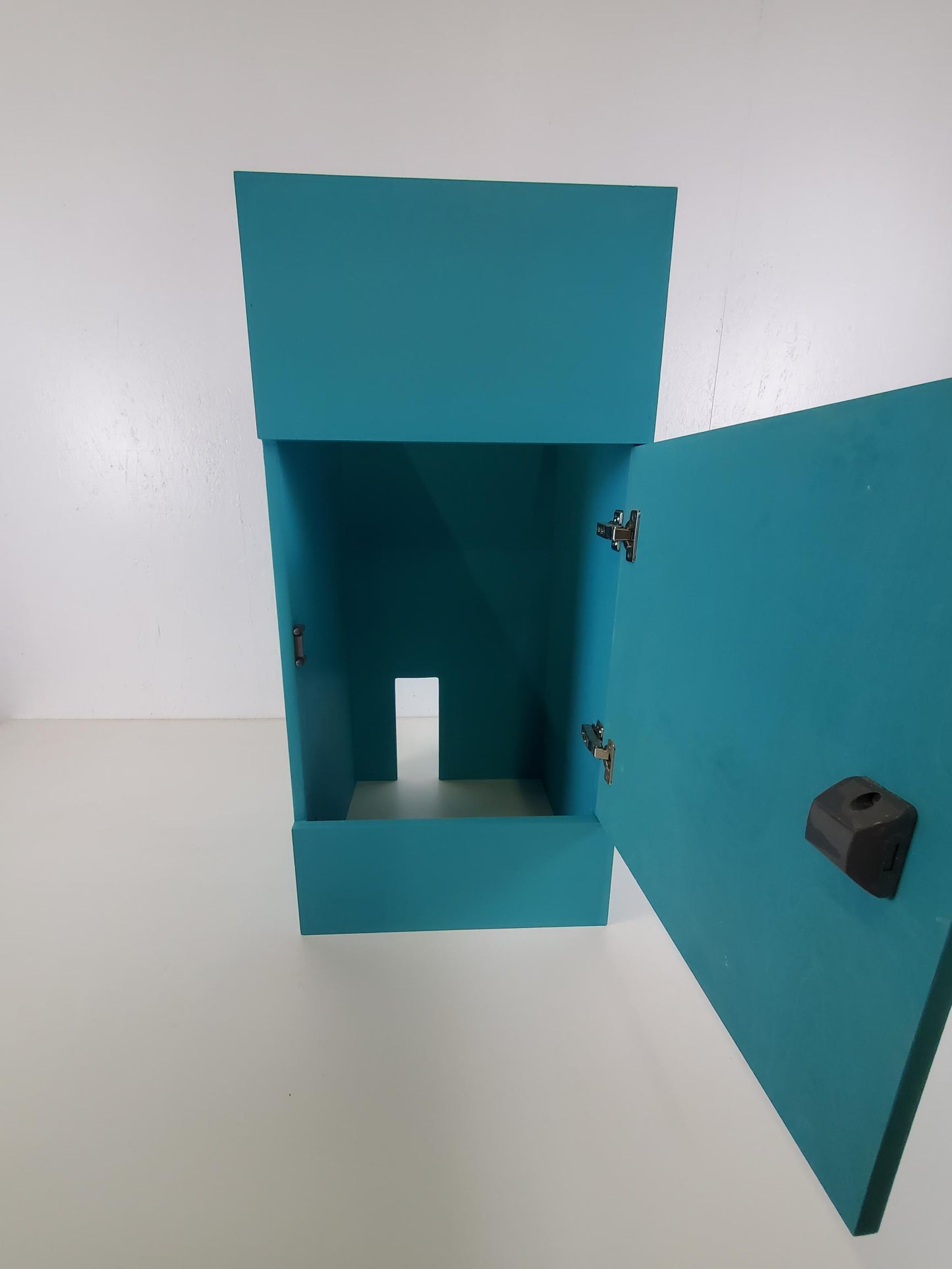 Ford Transit 148, Medium Sink Unit